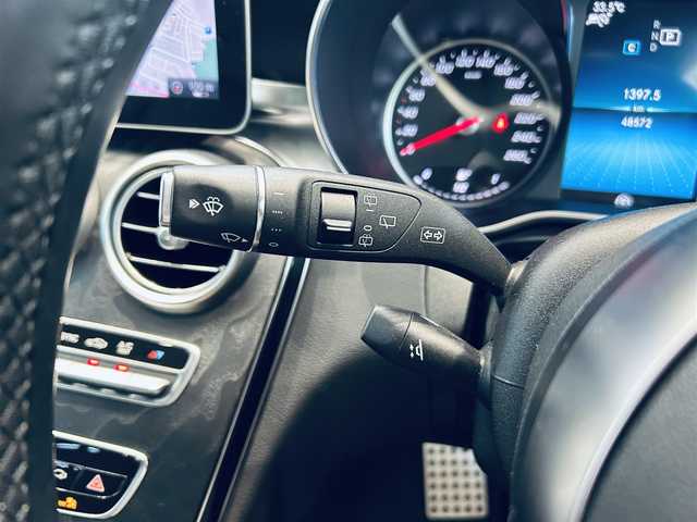 メルセデス・ベンツ Ｃ２２０ｄ ステーションワゴン アバンギャルドAMGライン 大阪府 2019(令1)年 4.9万km ポーラホワイト レーダーセーフティ/黒革/メモリ付きパワーシート/シートヒーター/純正ナビ/TV/バックカメラ/applecarplay/ACC/ブラインドスポット/純正18インチAW/LEDヘッドライト/電動リアゲート