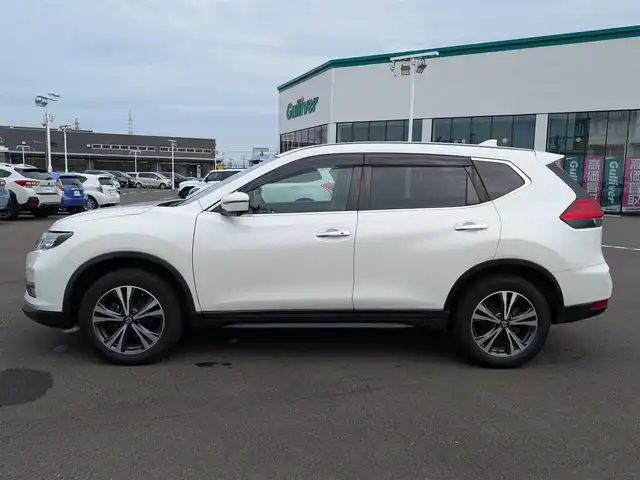 日産 エクストレイル 20Xi 福井県 2018(平30)年 4.6万km ブリリアントホワイトパール 純正18インチAW/全方位カメラ/プロパイロット/社外ナビ/フルセグテレビ/パワーバックドア/レーダークルーズコントロール/前後コーナーセンサー/パーキングアシスト/セルクロス防水シート/ETC/衝突被害軽減システム/横滑り防止装置/レーンキープアシスト/盗難防止装置/アイドリングストップ/スマートキー/ダブルエアバッグ