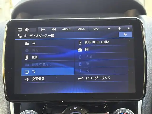 スバル レヴォーグ 1．6GT アイサイト 三重県 2016(平28)年 8.1万km クリスタルホワイトP ♪車検 令和9年6月23日迄/♪4WD/ターボ/アドバンスドセイフティパッケージ/・ブラインドスポットモニター/・サイドビューモニター/・ハイビームアシスト/EyeSight(ver.3)/・プリクラッシュブレーキ/・全車速追従機能付クルーズコントロール/・アクティブレーンキープ/・AT誤発進抑制制御/・AT誤後進抑制制御/・車線逸脱警報/・ふらつき警報/・先行車発進お知らせ/STIエアロ(F/S/Rアンダー)/スマートキー×2/プッシュスタート/社外9インチフローティングナビ/・CD・SD録音/・フルセグ・DVD再生/・Bluetoothオーディオ/・バックカメラ/360°ドライブレコーダー/パワーシート /アイドリングストップ/純正17インチAW/LEDヘッドライト/フォグライト/リアフォグライト/オートライト/オートワイパー/ウィンカーミラー/電格ミラー/プライバシーガラス/フロアマット/ドアバイザー/ETC/サイド/カーテン/ニーエアバック