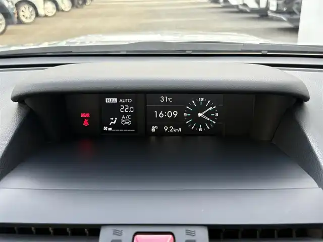 スバル レヴォーグ 1．6GT アイサイト 三重県 2016(平28)年 8.1万km クリスタルホワイトP ♪車検 令和9年6月23日迄/♪4WD/ターボ/アドバンスドセイフティパッケージ/・ブラインドスポットモニター/・サイドビューモニター/・ハイビームアシスト/EyeSight(ver.3)/・プリクラッシュブレーキ/・全車速追従機能付クルーズコントロール/・アクティブレーンキープ/・AT誤発進抑制制御/・AT誤後進抑制制御/・車線逸脱警報/・ふらつき警報/・先行車発進お知らせ/STIエアロ(F/S/Rアンダー)/スマートキー×2/プッシュスタート/社外9インチフローティングナビ/・CD・SD録音/・フルセグ・DVD再生/・Bluetoothオーディオ/・バックカメラ/360°ドライブレコーダー/パワーシート /アイドリングストップ/純正17インチAW/LEDヘッドライト/フォグライト/リアフォグライト/オートライト/オートワイパー/ウィンカーミラー/電格ミラー/プライバシーガラス/フロアマット/ドアバイザー/ETC/サイド/カーテン/ニーエアバック