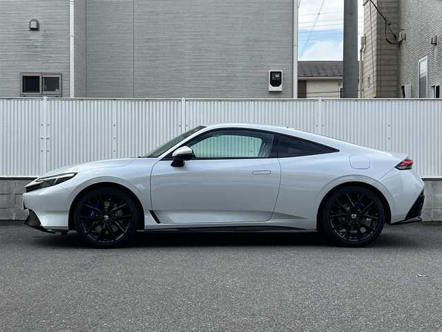 ホンダ プレリュード 栃木県 2025(令7)年 0.1千km パール ワンオーナー/走行距離15Km/BOSEプレミアムサウンドシステム/Google搭載 9インチ Honda CONNECTディスプレイ/10.2インチ デジタルグラフィックメーター/アクティブサウンドコントロール/ドライブモードスイッチ/本革巻ステアリング/パドルシフト/Honda SENSING/・衝突軽減ブレーキ（CMBS）/・先行車発進お知らせ機能/・歩行者事故低減ステアリング/・路外逸脱抑制機能/・標識認識機能/・渋滞追従機能付アダプティブクルーズコントロール（ACC）/・車線維持支援システム（LKAS）/・トラフィックジャムアシスト（渋滞運転支援機能）/・ブラインドスポットインフォメーション/・誤発進抑制機能/・後方誤発進抑制機能/・近距離衝突軽減ブレーキ/・急アクセル抑制機能/・パーキングセンサーシステム/・後退出庫サポート/・アダプティブドライビングビーム/純正19inAW/取扱説明書/保証書/スペアキー１/カラーコード：NH-937P(ムーンリットホワイトパール)