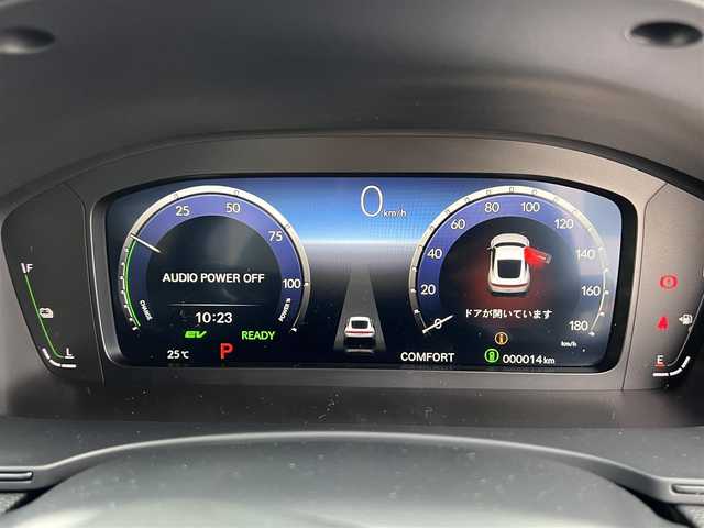 ホンダ プレリュード 栃木県 2025(令7)年 0.1千km パール ワンオーナー/走行距離15Km/BOSEプレミアムサウンドシステム/Google搭載 9インチ Honda CONNECTディスプレイ/10.2インチ デジタルグラフィックメーター/アクティブサウンドコントロール/ドライブモードスイッチ/本革巻ステアリング/パドルシフト/Honda SENSING/・衝突軽減ブレーキ（CMBS）/・先行車発進お知らせ機能/・歩行者事故低減ステアリング/・路外逸脱抑制機能/・標識認識機能/・渋滞追従機能付アダプティブクルーズコントロール（ACC）/・車線維持支援システム（LKAS）/・トラフィックジャムアシスト（渋滞運転支援機能）/・ブラインドスポットインフォメーション/・誤発進抑制機能/・後方誤発進抑制機能/・近距離衝突軽減ブレーキ/・急アクセル抑制機能/・パーキングセンサーシステム/・後退出庫サポート/・アダプティブドライビングビーム/純正19inAW/取扱説明書/保証書/スペアキー１/カラーコード：NH-937P(ムーンリットホワイトパール)