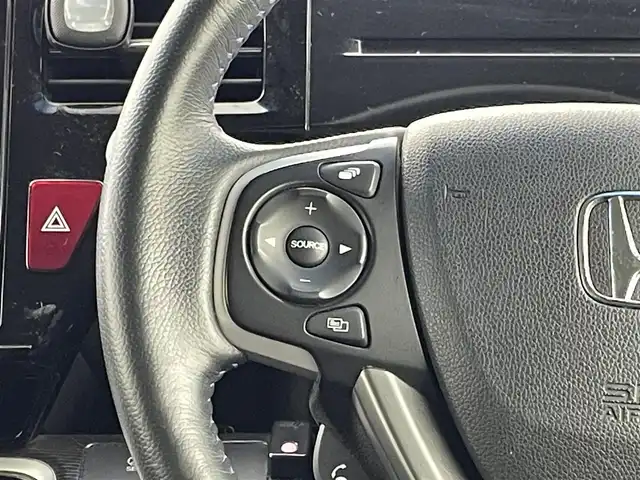 ホンダ ステップワゴン スパーダ eHEV G EXホンダS 群馬県 2020(令2)年 5.7万km プラチナホワイトパール 純正メモリーナビ　バックカメラ　両側パワースライドドア　アダプティブクルーズコントロール　ＬＥＤ　ハーフレザーシート　シートヒーター　純正１６インチＡＷ　ステアリングリモコン　ドラレコ　ＥＴＣ　禁煙車