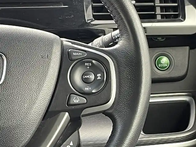 ホンダ ステップワゴン スパーダ eHEV G EXホンダS 群馬県 2020(令2)年 5.7万km プラチナホワイトパール 純正メモリーナビ　バックカメラ　両側パワースライドドア　アダプティブクルーズコントロール　ＬＥＤ　ハーフレザーシート　シートヒーター　純正１６インチＡＷ　ステアリングリモコン　ドラレコ　ＥＴＣ　禁煙車