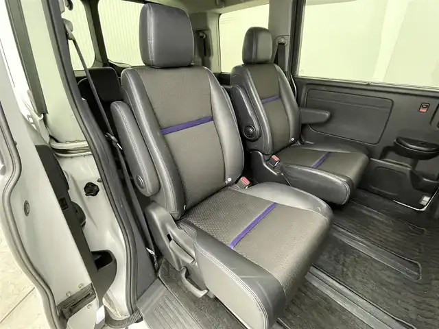 ホンダ ステップワゴン スパーダ eHEV G EXホンダS 群馬県 2020(令2)年 5.7万km プラチナホワイトパール 純正メモリーナビ　バックカメラ　両側パワースライドドア　アダプティブクルーズコントロール　ＬＥＤ　ハーフレザーシート　シートヒーター　純正１６インチＡＷ　ステアリングリモコン　ドラレコ　ＥＴＣ　禁煙車