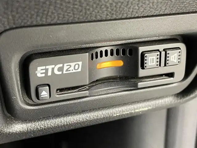 ホンダ ステップワゴン スパーダ eHEV G EXホンダS 群馬県 2020(令2)年 5.7万km プラチナホワイトパール 純正メモリーナビ　バックカメラ　両側パワースライドドア　アダプティブクルーズコントロール　ＬＥＤ　ハーフレザーシート　シートヒーター　純正１６インチＡＷ　ステアリングリモコン　ドラレコ　ＥＴＣ　禁煙車