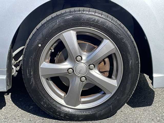 スバル ステラ カスタム R スマートアシスト 山形県 2015(平27)年 7.2万km ブライトシルバーメタリック 社外メモリナビ【AVN-G04】/（フルセグ/DVD/USB）/バックカメラ/D席シートヒーター/アイドリングストップ/衝突軽減ブレーキ/ステアリングスイッチ/ウィンカーミラー/ＬＥＤヘッドライト/フォグランプ/フロアマット/ドアバイザー/スマートキー×2/プッシュスタート