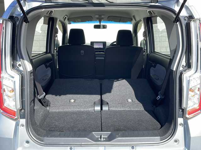 スバル ステラ カスタム R スマートアシスト 山形県 2015(平27)年 7.2万km ブライトシルバーメタリック 社外メモリナビ【AVN-G04】/（フルセグ/DVD/USB）/バックカメラ/D席シートヒーター/アイドリングストップ/衝突軽減ブレーキ/ステアリングスイッチ/ウィンカーミラー/ＬＥＤヘッドライト/フォグランプ/フロアマット/ドアバイザー/スマートキー×2/プッシュスタート