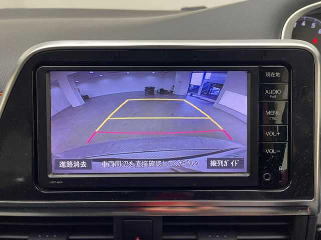 トヨタ シエンタ G 兵庫県 2016(平28)年 7万km ホワイトパールクリスタルシャイン 純正ナビ/ワンセグ CD DVD BT MSV AUX/両側パワースライドドア/プリクラッシュセーフティー/LDA/ビルトインETC/バックカメラ/LEDヘッドライト/フォグライト/オートライト/オートハイビーム/純正アルミホイール(スタッドレス)/スマートキー