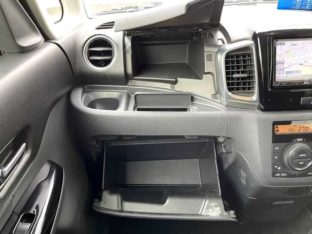 スズキ スペーシア XS リミテッド 三重県 2014(平26)年 9.3万km ブルーイッシュブラックパール3 (株)IDOMが運営する【じしゃロン四日市店】の自社ローン対象車両になります。こちらは現金ご利用時の価格です。自社ローンご希望の方は別途その旨お申付け下さい。/社外SDナビ（CD/DVD/BT/AM/FM）/フルセグTV/両側パワースライドドア/衝突軽減システム/ハーフレザーシート/シートヒーター/プッシュスタートボタン/スマートキー/ETC/純正15インチAW