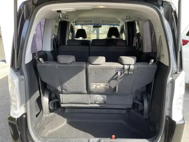 ホンダ ステップワゴン スパーダ Z 高知県 2012(平24)年 9.7万km プレミアムスパークルブラックパール (株)IDOMが運営する【じしゃロン高知店】の自社ローン対象車両になります。こちらは現金ご利用時の価格です。自社ローンご希望の方は別途その旨お申付け下さい。/社外ナビ　バックカメラ　ＴＶ　ＥＴＣ　ドライブレコーダー　両側パワースライドドア　アイドリングストップ　　横滑り防止　フロアマット　ドアバイザー