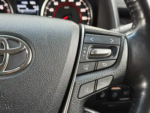 トヨタ アルファード S Cパッケージ 道南・函館 2019(平31)年 4.1万km ホワイトパールクリスタルシャイン ・４WD    寒冷地仕様/・モデリスタエアロ/・純正ディスプレイオーディオ/・CD/DVD/SD/・バックカメラ/・フルセグTV/・Bluetooth接続/・プリクラッシュセーフティ/・アクセサリーコンセント/・ブラインドスポットモニター/・アイドリングストップ/・レーダークルーズコントロール/・シーケンシャルウインカー/・デジタルインナーミラー/・電動リアゲート/・ステアリングヒーター/・オートマチックハイビーム/・両側パワースライドドア/・メモリーパワーシート/・シートヒーター/・エアシート/・コーナーセンサー/・MTモード付AT