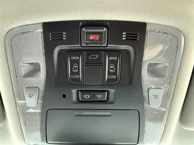 トヨタ アルファード S Cパッケージ 道南・函館 2019(平31)年 4.1万km ホワイトパールクリスタルシャイン ・４WD    寒冷地仕様/・モデリスタエアロ/・純正ディスプレイオーディオ/・CD/DVD/SD/・バックカメラ/・フルセグTV/・Bluetooth接続/・プリクラッシュセーフティ/・アクセサリーコンセント/・ブラインドスポットモニター/・アイドリングストップ/・レーダークルーズコントロール/・シーケンシャルウインカー/・デジタルインナーミラー/・電動リアゲート/・ステアリングヒーター/・オートマチックハイビーム/・両側パワースライドドア/・メモリーパワーシート/・シートヒーター/・エアシート/・コーナーセンサー/・MTモード付AT