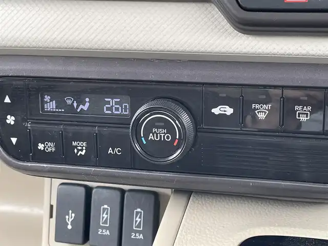 ホンダ Ｎ ＢＯＸ G L ホンダセンシング 佐賀県 2018(平30)年 7.3万km プレミアムイエローパールⅡ ワンオーナー/ホンダセンシング/・衝突軽減ブレーキ（CMBS）/・車線維持支援システム（LKAS）/・アダプティブクルーズコントロール（ACC）/・レーンキープアシストシステム/純正メモリーナビ/　フルセグTV　CD　DVD　USB　Bluetooth/バックカメラ/ETC/両側パワースライドドア/ステアリングリモコン/LEDヘッドライト/オートハイビーム/ウインカーミラー/ドアバイザ―/プッシュスタート