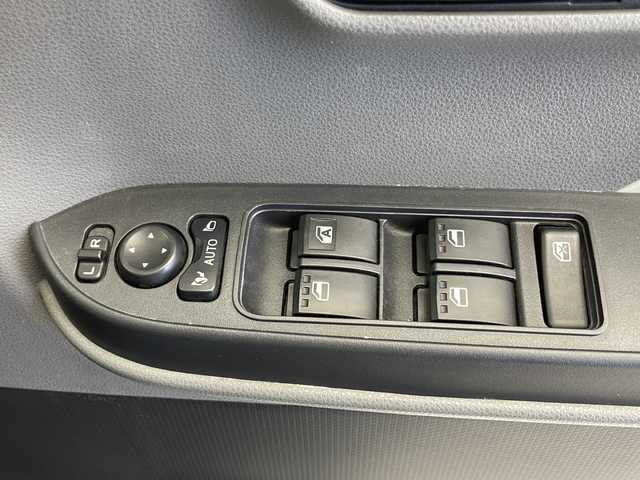 ダイハツ タント X セレクション 千葉県 2020(令2)年 2.9万km ブライトシルバーメタリック 純正ナビ　NSZN-W70D/CD/DVD/SD/BT/フルセグTV/ドライブレコーダー　DRN-H70N/バックカメラ/ETC/片側パワースライドドア/運転席ロングスライド/後席サンシェード/LEDヘッドライト/オートライト/横滑り防止装置/盗難防止装置/衝突軽減システム/アイドリングストップ/純正フロアマット