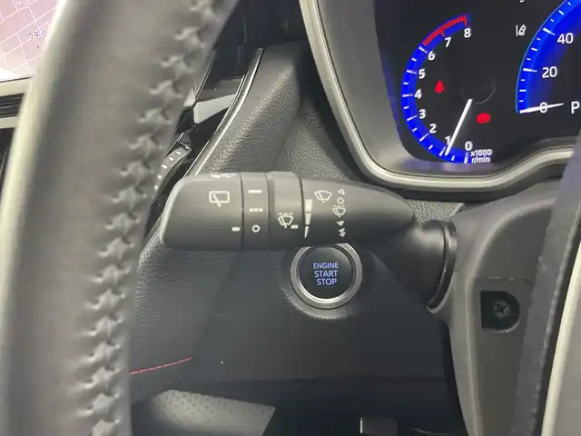 トヨタ カローラ スポーツ G Z 愛知県 2019(令1)年 4.8万km アティチュードブラックマイカ 禁煙車/純正9インチナビ/（CD/DVD/Bluetooth/フルセグTV/SD）/バックカメラ/トヨタセーフティセンス/・プリクラッシュセーフティ/・レーダークルーズコントロール/・レーントレーシングアシスト/・オートマチックハイビーム/・ブラインドスポットモニター/ヘッドアップディスプレイ/クリアランスソナー/ETC/ドライブレコーダー/パドルシフト/アイドリングストップ/純正18インチアルミホイール/スマートキー/スペアキー1本/プッシュスタート/LEDヘッドライト/フロントフォグランプ/純正フロアマット/横滑り防止装置/電動格納ミラー