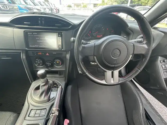 トヨタ ８６ G 栃木県 2012(平24)年 9.2万km クリスタルブラックシリカ (株)IDOMが運営する【じしゃロン宇都宮店】の自社ローン専用車両になります。こちらは現金またはオートローンご利用時の価格です。自社ローンご希望の方は別途その旨お申付け下さい/純正ナビ/バックカメラ/フルセグ/ＥＴＣ/Ｂｌｕｅｔｏｏｔｈ/純正アルミホイール/電各ミラー/フロアマット/キーレス/オートライト