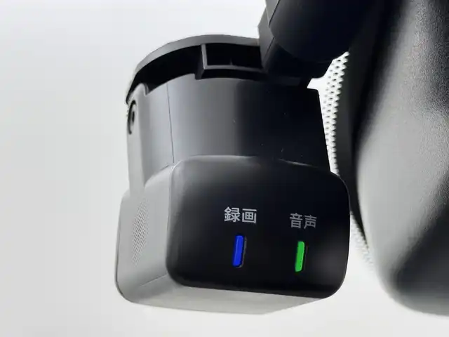 日産 オーラ G レザーエディション 福岡県 2021(令3)年 2.9万km ミッドナイトブラック/サンライズカッパー 純正９型ナビ　/全方位カメラ　/ＢＯＳＥサウンド　/デジタルルームミラー　/ワイヤレス充電　/プロパイロット　/コーナーセンサー/エマージェンシーブレーキ　/レーンキープ　/ＢＳＭ　/シートヒーター　/ステアリングヒーター　/ＬＥＤ