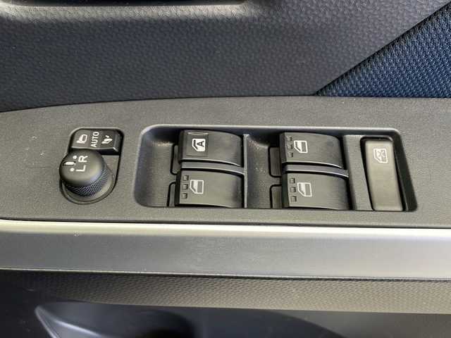 トヨタ ルーミー カスタムG 千葉県 2021(令3)年 4.6万km ブラックマイカメタリック 衝突軽減/横滑り防止/オートライト/純正テレビナビ/BT/CD/DVD/USB/HDMI/SD/両側パワースライドドア/バックカメラ/ビルトインETC2.0/スマートキー/プッシュスタート/純正アルミホイール/純正マット/ドライブレコーダー/電動格納ドアミラー