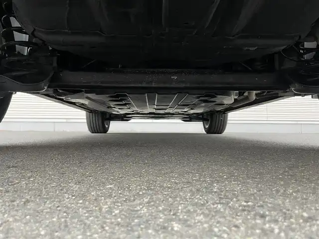 ホンダ ＷＲ－Ｖ Z+ 岩手県 2024(令6)年 0.3万km プラチナホワイトパール 純正ナビ/フルセグTV/衝突軽減ブレーキ/レーンキープアシスト/レーダークルーズコントロール/コーナーセンサー/パドルシフト/ルーフレール/純正17インチアルミ/LEDヘッドライト/フォグライト