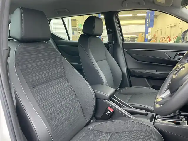 ホンダ ＷＲ－Ｖ Z+ 岩手県 2024(令6)年 0.3万km プラチナホワイトパール 純正ナビ/フルセグTV/衝突軽減ブレーキ/レーンキープアシスト/レーダークルーズコントロール/コーナーセンサー/パドルシフト/ルーフレール/純正17インチアルミ/LEDヘッドライト/フォグライト