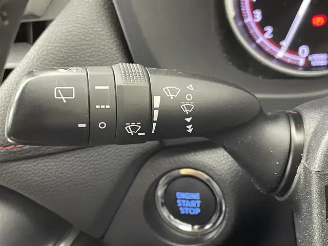 トヨタ ＲＡＶ４ アドベンチャー オフロードPKG 群馬県 2021(令3)年 4.4万km グレーメタリック 純正ディスプレイオーディオ　バックカメラ　レーダークルーズコントロール　ＬＥＤ　ＡＨＢ　エアシート　シートヒーター　純正１８インチＡＷ　ステアリングリモコン　ＥＴＣ２．０　ドライブレコーダー　禁煙車