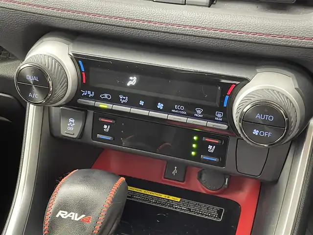 トヨタ ＲＡＶ４ アドベンチャー オフロードPKG 群馬県 2021(令3)年 4.4万km グレーメタリック 純正ディスプレイオーディオ　バックカメラ　レーダークルーズコントロール　ＬＥＤ　ＡＨＢ　エアシート　シートヒーター　純正１８インチＡＷ　ステアリングリモコン　ＥＴＣ２．０　ドライブレコーダー　禁煙車