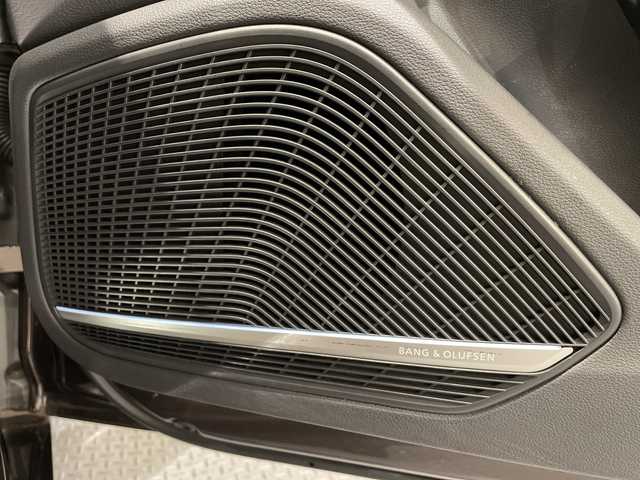 アウディ Ａ５ SB 2．0 TFSI スポーツ 新潟県 2018(平30)年 5万km アーガスブラウンMM ＜オプション装備＞/バーチャルコックピット/ラグジュアリーパッケージ/・パーシャルレザー/・デコラティブパネル オークナチュラルグレー/アシスタンスパッケージ/・パークアシスト/・プレセンスリヤ/・サラウンドビューカメラ/・サイドアシスト/・リヤサイドエアバッグ/マトリクスLEDヘッドライトパッケージ/・マトリクスLEDヘッドライト/・ヘッドライトウォッシャー/＜標準装備＞/アダプティブクルーズコントロール/オートマチックテールゲート/パワーシート（D/N）/シートヒーター（D/N）/MMI ナビゲーション/純正ナビ/・Bluetooth/TV/FM/AM/ドライブレコーダー/プッシュスタート/アイドリングストップ/ETC2.0