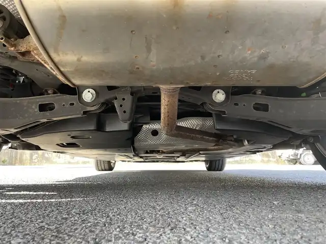 トヨタ カローラツーリング ハイブリッド ダブルバイビー 佐賀県 2019(令1)年 2.7万km スパークリングブラックパールクリスタルシャイン トヨタセーフティセンス/・プリクラッシュセーフティ/・レーダークルーズコントロール/・レーントレーシングアシスト/・オートマチックハイビーム/クリアランスソナー/純正ディスプレイオーディオ/・バックカメラ/・フルセグTV/BT/純正17インチAW/LEDヘッドライト/革巻きステアリング/ステアリングヒーター/プッシュスタート/電動パーキングスイッチ/ETC/社外前後ドラレコ/スペアキー×1