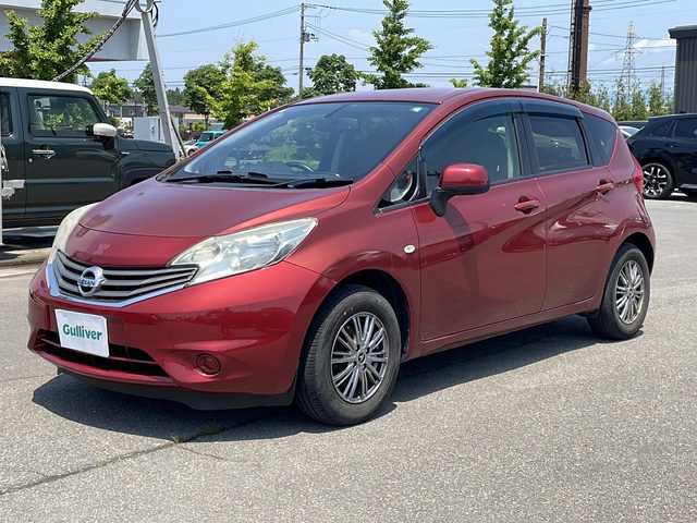 日産 ノート X DIG－S 秋田県 2013(平25)年 15.5万km ラディアントレッド 全方位カメラ/スマートキー