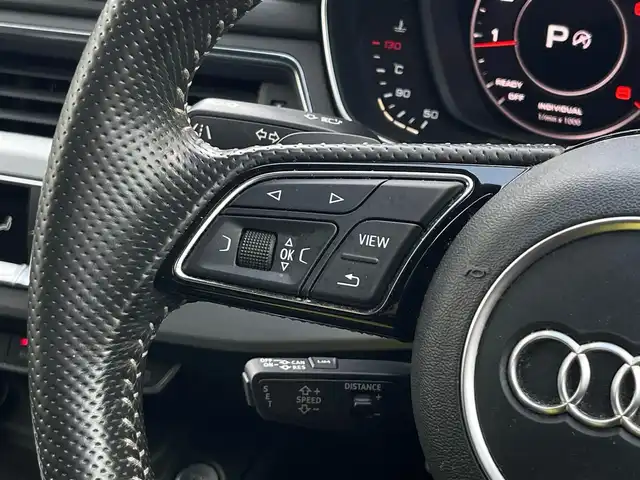 アウディ Ａ４ 2.0TFSIスポーツ S ライン PKG 山梨県 2016(平28)年 7万km グレイシアホワイトメタリック サンルーフ /マトリクスLED /アシスタンスP/黒半革/Ｐシート/シートヒーター/ＡＣＣ/ＬＫＡ/ＢＳＡ/純正ＭＭＩナビ/Ｂカメラ/ＢＴ/フルセグ/ＣＤ/バーチャルコックピット/Ａライト/Ａハイビーム/ＥＴＣ/取説