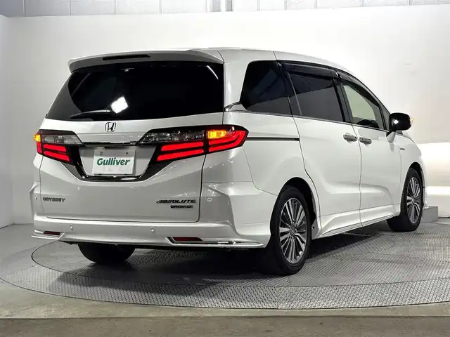 ホンダ オデッセイ ハイブリッド アブソルート・EXホンダセンジング 大阪府 2019(平31)年 3.4万km プラチナホワイトパール 純正9incナビTV 360カメラ ETC デジタルインナーミラー 両側パワースライドドア ハーフレザー パワーシート/ヒーター 衝突軽減 レーダーC BSM クリアランスソナー 前後ドラレコ