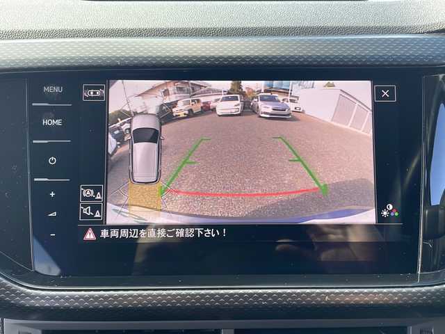 フォルクスワーゲン ＶＷ Ｔ－クロス TSI アクティブ 東京都 2022(令4)年 2.1万km グレー 純正ナビ/・Bluetooth/Apple Car Play/Android Auto/テクノロジーパッケージ/・同一車線内全車速運転支援システム/・レーンキープアシストシステム/・ハイビームアシスト/・駐車支援システム/・パークディスタンスコントロール/・リヤトラフィックアラート/・オプティカルパーキングシステム/・ブラインドスポットディテクション/・スマートフォンワイヤレスチャージン/・純正インフォテイメントシステムDiscover Pro/バックモニター/横滑り防止装置/盗難防止装置/オートライト/コーナーセンサー/衝突被害軽減システム/スモーキーグレーメタリック（カラーコード：LB7Q）/ルーフレール/純正ドライブレコーダー/16インチ純正アルミホイール/取扱説明書/保証書/スペアキー1本