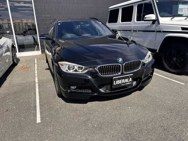 ＢＭＷ ３２０ｄ ツーリング Mスポーツ 三重県 2014(平26)年 18.3万km 黒 純正ナビ/クルーズコントロール/シートメモリー/インテリジェントセーフティー/コンフォートアクセス/ＥＴＣ/社外ＴＶ/ＬＥＤヘッドライト/純正１７インチＡＷ