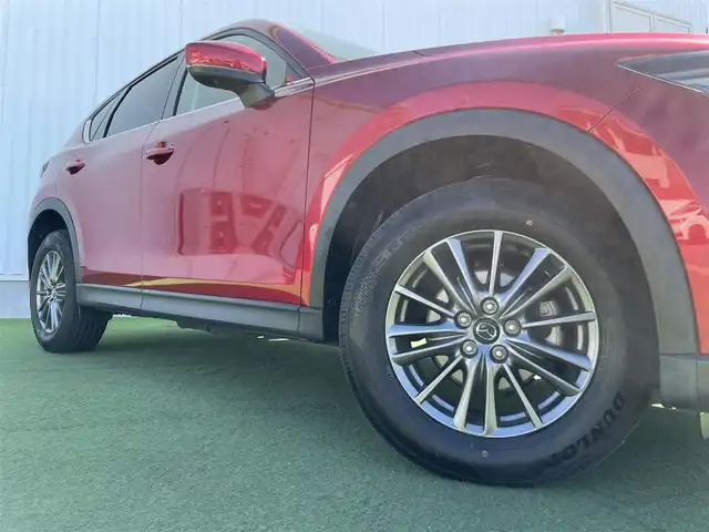 マツダ ＣＸ－５ 20S プロアクティブ 香川県 2019(令1)年 2.5万km ソウルレッドクリスタルM 登録時走行距離24391km/純正SDナビ/（Bluetooth/フルセグTV/DVD/USB）/360°ビューモニター/衝突軽減ブレーキ/レーダークルーズコントロール/前後コーナーセンサー/レーンキープアシスト/ブラインドスポットモニター/ヘッドアップディスプレイ/運転席パワーシート/前席シートヒーター/パワーバックドア/革巻きステアリング/ステアリングヒーター/ステアリングスイッチ/電動パーキングブレーキ/オートブレーキホールド/オートライト/LEDヘッドライト/ETC/純正17インチアルミホイール/純正フロアマット/トノカバー/オート開閉機能付き電動格納ミラー（ウィンカー付き）/ISOFIX/スペアキー/取扱説明書/整備記録簿