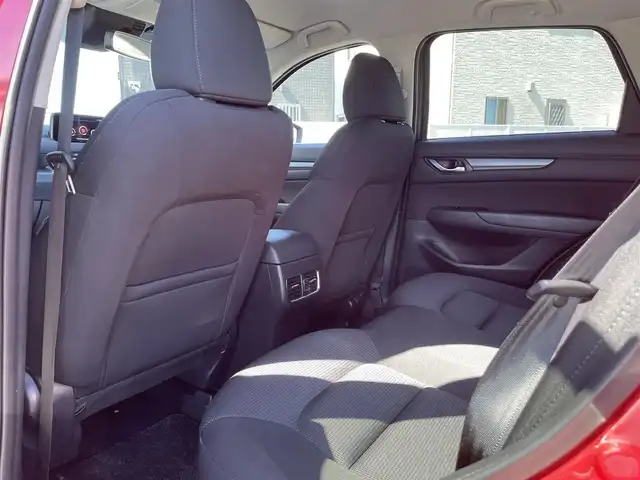 マツダ ＣＸ－５ 20S プロアクティブ 香川県 2019(令1)年 2.5万km ソウルレッドクリスタルM 登録時走行距離24391km/純正SDナビ/（Bluetooth/フルセグTV/DVD/USB）/360°ビューモニター/衝突軽減ブレーキ/レーダークルーズコントロール/前後コーナーセンサー/レーンキープアシスト/ブラインドスポットモニター/ヘッドアップディスプレイ/運転席パワーシート/前席シートヒーター/パワーバックドア/革巻きステアリング/ステアリングヒーター/ステアリングスイッチ/電動パーキングブレーキ/オートブレーキホールド/オートライト/LEDヘッドライト/ETC/純正17インチアルミホイール/純正フロアマット/トノカバー/オート開閉機能付き電動格納ミラー（ウィンカー付き）/ISOFIX/スペアキー/取扱説明書/整備記録簿