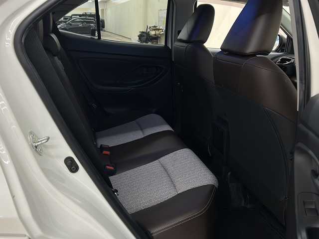 トヨタ ヤリスクロス Z 道央・札幌 2021(令3)年 3.2万km ホワイトパールクリスタルシャイン /ワンオーナー//純正メモリナビ//バックカメラ//クルーズコントロール//ドアバイザー//プッシュスタート//ETC//オートライト//シートヒーター//モデリスタフルエアロ