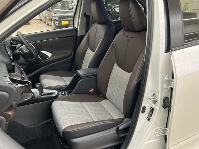 トヨタ ヤリスクロス Z 道央・札幌 2021(令3)年 3.2万km ホワイトパールクリスタルシャイン /ワンオーナー//純正メモリナビ//バックカメラ//クルーズコントロール//ドアバイザー//プッシュスタート//ETC//オートライト//シートヒーター//モデリスタフルエアロ