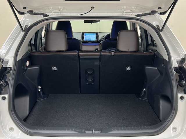 トヨタ ヤリスクロス Z 道央・札幌 2021(令3)年 3.2万km ホワイトパールクリスタルシャイン /ワンオーナー//純正メモリナビ//バックカメラ//クルーズコントロール//ドアバイザー//プッシュスタート//ETC//オートライト//シートヒーター//モデリスタフルエアロ