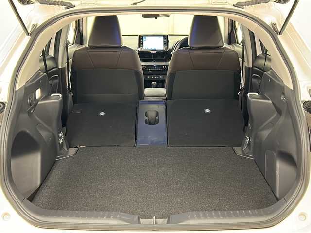 トヨタ ヤリスクロス Z 道央・札幌 2021(令3)年 3.2万km ホワイトパールクリスタルシャイン /ワンオーナー//純正メモリナビ//バックカメラ//クルーズコントロール//ドアバイザー//プッシュスタート//ETC//オートライト//シートヒーター//モデリスタフルエアロ