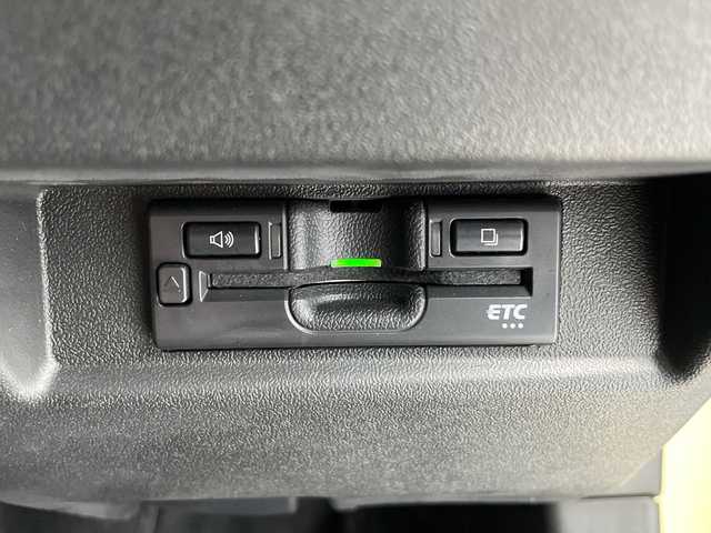 スズキ ジムニー XC 愛知県 2019(令1)年 2.4万km シフォンアイボリーM スズキセーフティサポート/純正8型ナビ・フルセグTV/LEDヘッドライト/クルーズコントロール/スマートキー/純正ビルトインETC/シートヒーター/ドライブレコーダー/禁煙車/４WD/ターボ