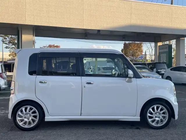 ダイハツ ムーヴ コンテ カスタム RS 宮城県 2008(平20)年 12.7万km パールホワイトⅢ 純正ＨＤＤナビ/(ラジオ、ワンセグ、BT、CD、DVD)/社外前方ドラレコ/バックカメラ/スペアキー×１/シートポジションスイッチ/Ｄ席パワーシート/社外アルミスタッドレスタイヤ/(155/65R14)/ドアバイザー