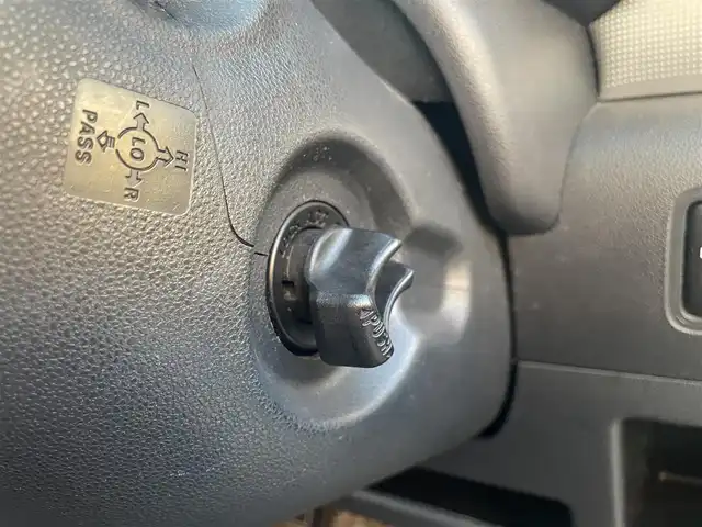 ダイハツ ムーヴ コンテ カスタム RS 宮城県 2008(平20)年 12.7万km パールホワイトⅢ 純正ＨＤＤナビ/(ラジオ、ワンセグ、BT、CD、DVD)/社外前方ドラレコ/バックカメラ/スペアキー×１/シートポジションスイッチ/Ｄ席パワーシート/社外アルミスタッドレスタイヤ/(155/65R14)/ドアバイザー