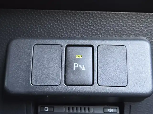 トヨタ ルーミー G 東京都 2020(令2)年 7.2万km プラムブラウンパールクリスタルシャイン 純正ナビ(NSZT-W68T)/【AM/FM/DISC/TV/SD/BT】/バックカメラ/ビルトインETC/両側電動スライドドア/コーナーセンサー/シートヒーター/LEDヘッドライト/フォグランプ/オートライト/後席サンシェード/衝突軽減ブレーキ/横滑り防止装置/アイドリングストップ/ISOFIX/USBポート/プッシュスタート/スマートキー