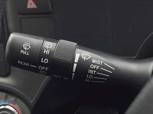 トヨタ アクア G ブラックソフトレザーセレ 熊本県 2013(平25)年 7.4万km ライムホワイトパールクリスタルシャイン (株)IDOMが運営する【じしゃロン熊本店】の自社ローン対象車両になります。こちらは現金ご利用時の価格です。自社ローンご希望の方は別途その旨お申付け下さい。　/純正ナビ（NSZT-W62G）/バックカメラ/フルセグテレビ/DVD/CD/Bluetooth接続/ETC/ハーフレザーシート/ハロゲンヘッドライト/オートライト/スマートキー