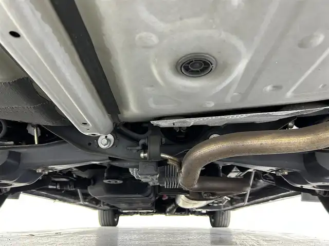 トヨタ アルファードハイブリット エグゼクティブ ラウンジ S 佐賀県 2019(令1)年 4.9万km ブラック 純正SDナビ/AM/FM/CD/DVD/SD/USB/Bluetooth/AUX/HDMI/ETC/バックカメラ/全方位カメラ/JBLサウンド/フルセグTV/ツインサンルーフ/パワーバックドア/純正フロアマット/レザーシ－ト/ヒートシーター/エアシート/両側パワースライドドア/純正17インチAW/ハンドルヒーター/横滑り防止装置/前後コーナーセンサー/プリクラッシュセーフティ/ブラインドスポットモニター/フリップダウンモニター/レーンキープアシスト/標識認識機能/衝突軽減告知機能/シートメモリー/デジタルインナーミラー/電動パーキングブレーキ/ブレーキホールド/ステアリングリモコン/オートライト/オートハイビーム/クルーズコントロール/スペアキー/取扱説明書/保証書