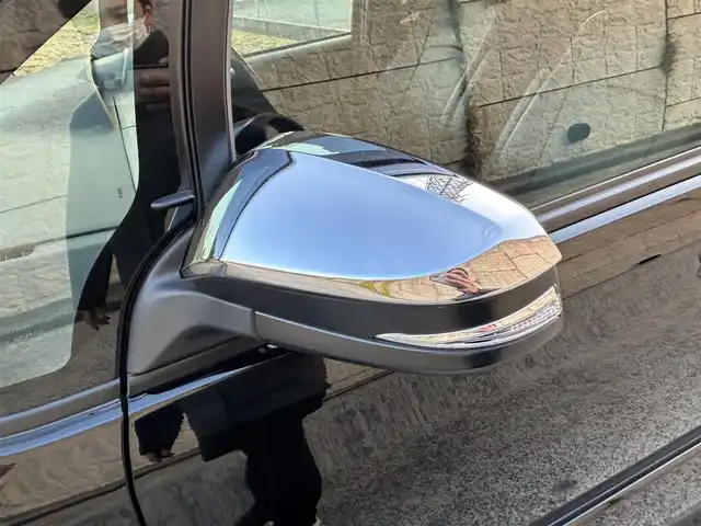 トヨタ ノア ハイブリッド Si ダブルバイビーⅢ 長崎県 2021(令3)年 7.3万km ブラック ワンオーナー/純正9インチナビ/（CD/DVD/BT/フルセグ）/バックカメラ/フリップダウンモニター/衝突軽減システム/レーンアシスト/両側パワースライドドア/クルーズコントロール/ビルトインETC/前席シートヒーター/オートライト/純正16インチAW