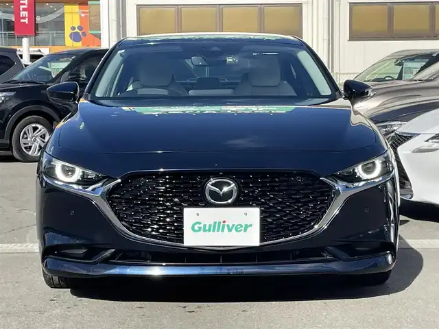 マツダ マツダ３セダン XD Lパッケージ 群馬県 2019(令1)年 5.1万km ディープクリスタルブルーマイカ 純正ナビ　/フルセグ・Ｂｌｕｅｔｏｏｔｈ・ＨＤＭＩ・スマホ接続　/全周囲カメラ　/白革シート　/前席シートヒーター　/ハンドルヒーター　/運転席シートメモリー　/前後ドラレコ　/衝突軽減ブレーキ　/ハンドル支援　/オートワイパー