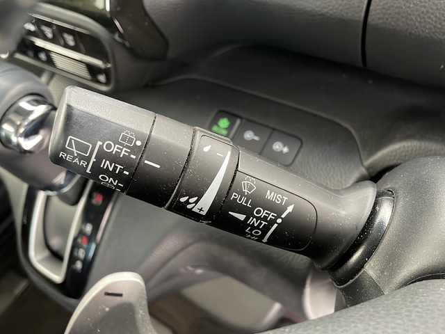 ホンダ Ｎ ＢＯＸ カスタム G EX ターボ ホンダセンシング 愛知県 2020(令2)年 4.8万km プラチナホワイトパール 衝突軽減システム/純正ナビ/両側パワースライドドア/レーダークルーズコントロール/シートヒーター/フルセグ/CD DVD/Bluetooth/バックカメラ/コーナーセンサー/純正アルミホイール/LEDヘッドライト/パドルシフト/オートマチックハイビーム/ドライブレコーダー/ETC/ステアリングスイッチ/スマートキー/プッシュスタート