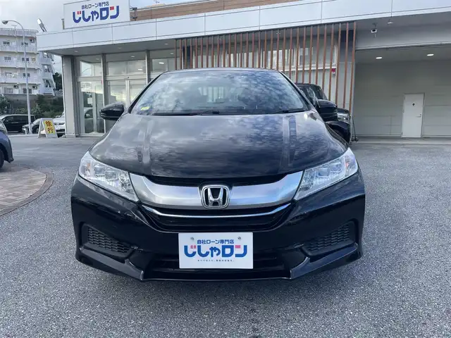 ホンダ グレイス ハイブリッド LX 沖縄県 2015(平27)年 5.5万km クリスタルブラックパール (株)IDOMが運営する【じしゃロンコザ店】の自社ローン専用車両になりますこちらは現金またはオートローンご利用時の価格です。自社ローンご希望の方は別途その旨お申付け下さい/純正ナビ　/Bluetooth接続　/ETC　/クルーズコントロール　/衝突被害軽減ブレーキ　/プッシュスタート　/スマートキー　/スペアキー　/オートライト